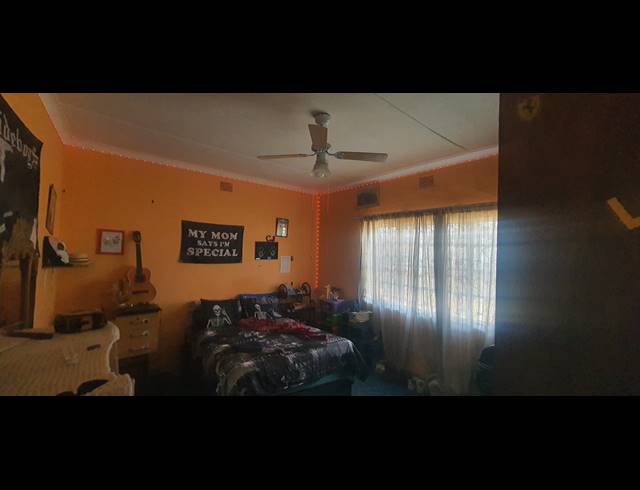 3 BEDROOM HOUSE FOR SALE IN RENSBURG